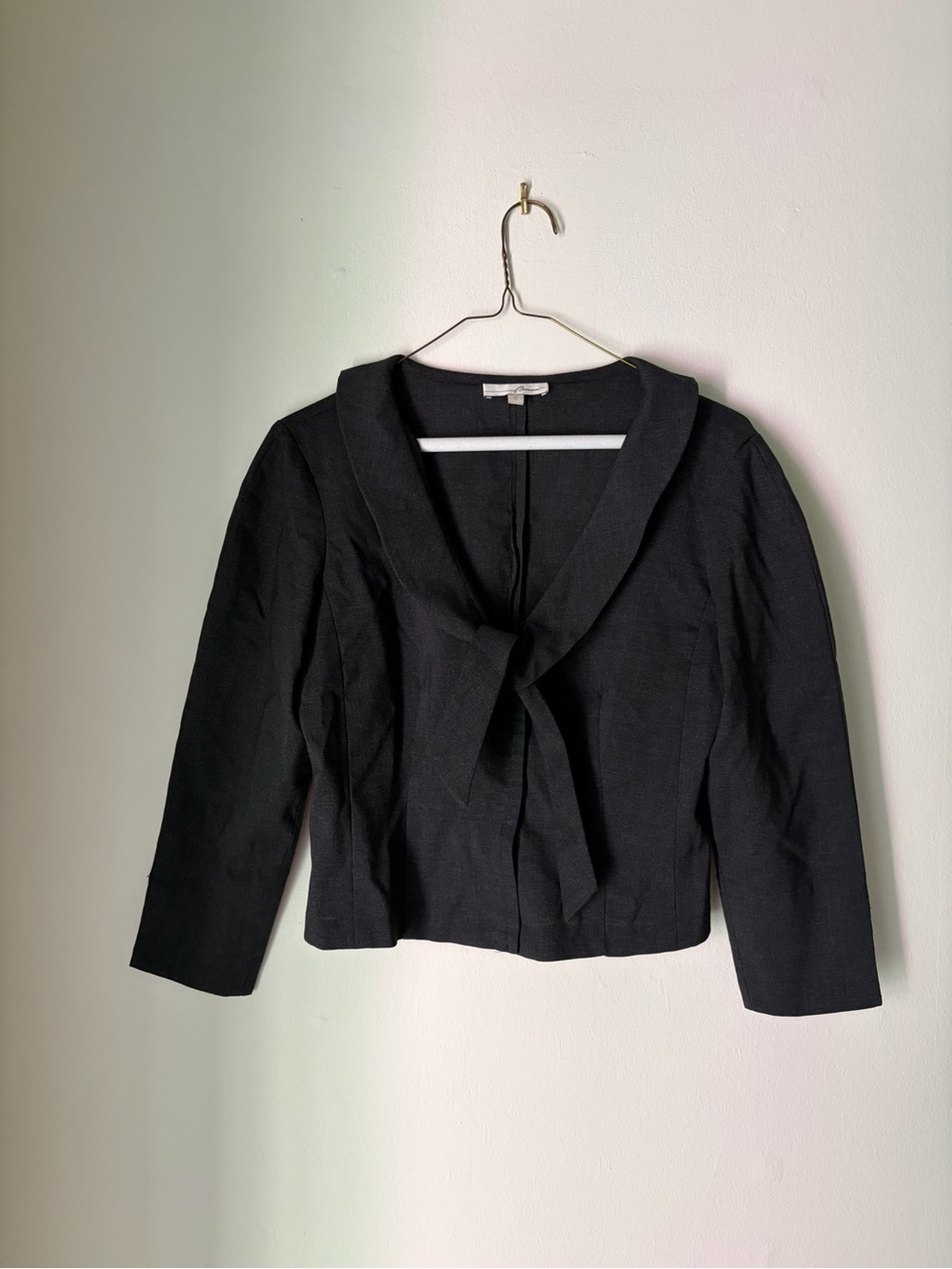 Womens Black Tie-Neck Cropped Top and cropped pants set